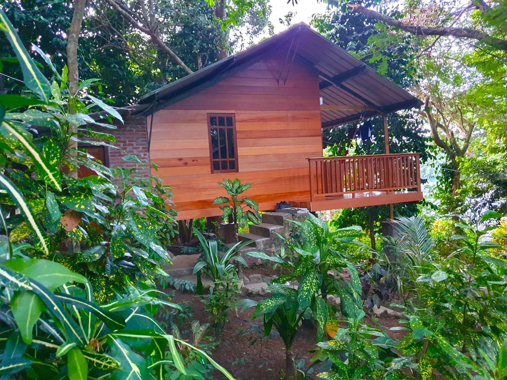 Santi Garden Bungalows Iboih Kültér fotó