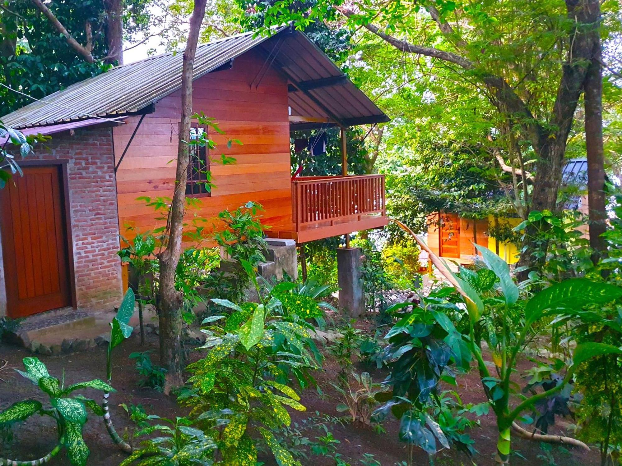 Santi Garden Bungalows Iboih Kültér fotó